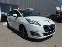 Peugeot 5008 1.6 HDI 115CH FAP BUSINESS
