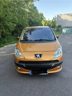 Peugeot 1007 1.4 hdi