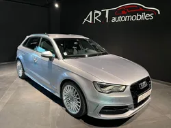 AUDI A3 SPORTBACK 1.4 TFSI 150 S-LINE S-TRONIC Advanced Key Reg Adaptatif D&M Premium Sound Solutions
