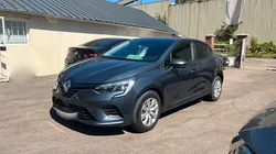 RENAULT CLIO V 25,600 Klm