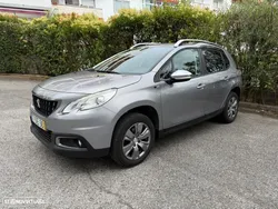 Peugeot 2008 1.2 PureTech Style