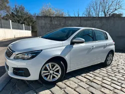 Peugeot 308 blue hdi Phase 2 / 130cv / S&S / Active Business / Boite 6 vitesses / Apple carplay / Origine France / 5 places