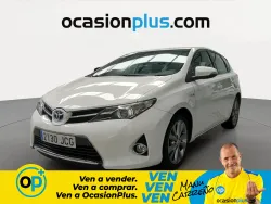 TOYOTA Auris hybrid Active