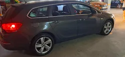 Opel Astra Sport Tourer CDTi