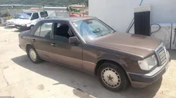 Mercedes-Benz E 200 D Elegance em bom estado