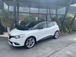 Renault scenic 1.7 dci blue 120 ch business edc bv6 attelage