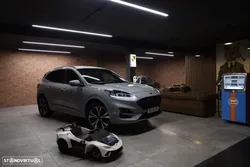 Ford Kuga 2.5 PHEV ST-Line X