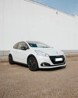 Peugeot 208 GTI BSP by Peugeot Sport AM 2018 origine France 2ème main Garantie 12 mois