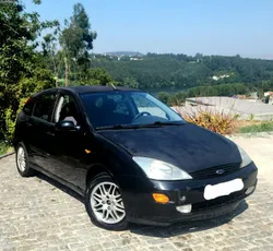 Ford Focus 1.4i AC Sport 2001
