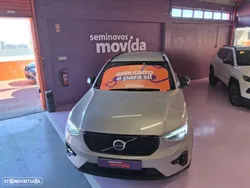 Volvo XC 40 1.5 T2 Plus Dark Auto