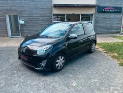 RENAULT TWINGO II 1.5 dCi 75 eco2 Night&Day Euro 5 *Kit Distribution - Pompe a eau fait en Sept 2025