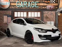 Renault megane iii coupe 2.0 16v 275 s&s rs