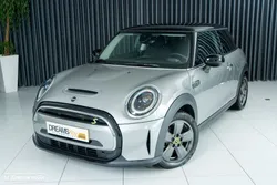 MINI 3 Portas Cooper SE Premium Essential