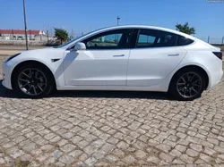 Tesla Model 3 Long-Range Dual Motor (490cv)