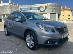 Peugeot 2008 1.2 PureTech Style EAT6