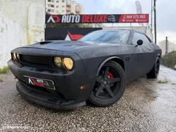 Dodge Challenger Auto SXT Plus