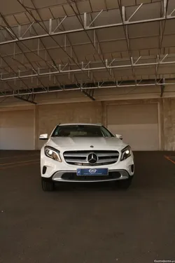 Mercedes-Benz GLA 180 Urban