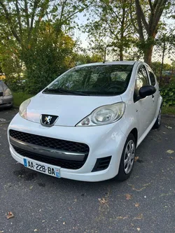 Peugeot 107 1.0i