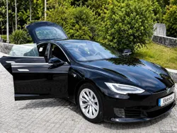 Tesla Model S 75 Extras