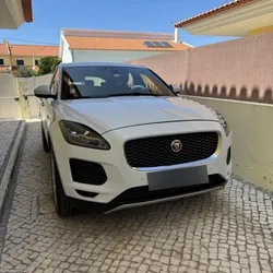Jaguar E-Pace D180