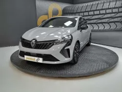RENAULT Clio TCe Techno 67kW