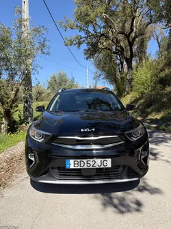 Kia Stonic 1.0 T- GDI 6MT DRIVE