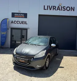 Peugeot 208 1.2L VTI 82 CH / Urban soul / Garantie 12 mois