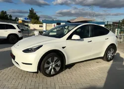Tesla Model Y Dual Motor - Long Range