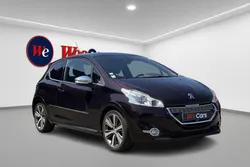 Peugeot 208 1.6 e-hdi 115 xy