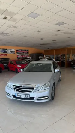Mercedes-Benz E 220 220CDI BE Aut.