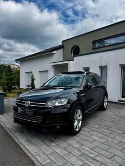 VOLKSWAGEN TOUAREG 3.0 V6 TDI 245 ch R-LINE TIPTRONIC 8 - Toutes Options - Suivi Entretien volkswagen 1er main