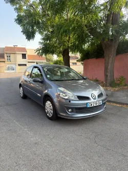 Renault Clio 3 Initiale 1.5 dci 105ch