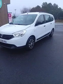 Dacia Lodgy Stepway très propre