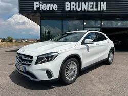 MERCEDES GLA 180 (essence) INTUITION 7G-DCT