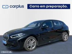 BMW 118 i Pack Desportivo M Auto