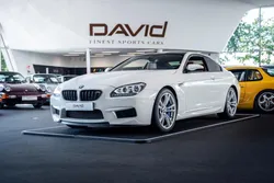 BMW M6 560 ch BVA - TOIT CARBONE AFFICHAGE TÊTE HAUTE CAMERA DE RECUL