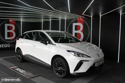 MG MG4 51 kWh Standard