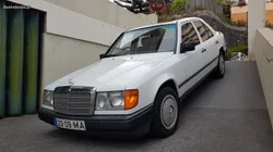 Mercedes-Benz E 200 RHD ( 38020 Kms ) Gasolina