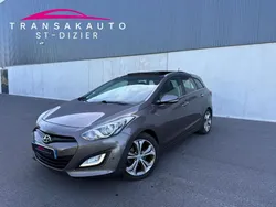 HYUNDAI i30 SW 1.6 CRDi 128 CV - Caméra de Recul / Sièges Chauffants / Toit Ouvrant / Régulateur / CT OK -