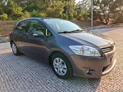Toyota Auris 1.4D-4D Impecável