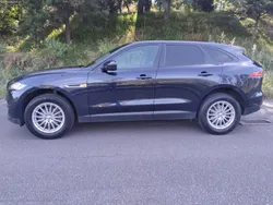 Jaguar F-Pace 2.0 i 4D Prestige - CX. Manual - GPS - Camara Marcha Tras - Classe 1 Portagens - Aceito Retoma
