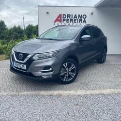 Nissan Qashqai 1.6 dCi N-Connecta Led Xtronic