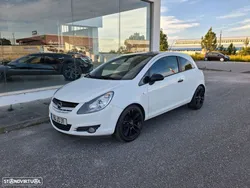 Opel Corsa 1.2 Black Edition