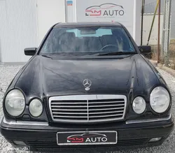 Mercedes-Benz E 300 TD Classic