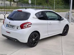 Peugeot 208 1.6Hdi allure