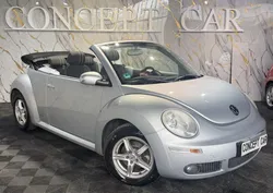 VOLKSWAGEN NEW BEETLE 1.6 1.6 2010 - 64 200Kms - Premier Main - Distrib ok - Suivit VOLKSWAGEN