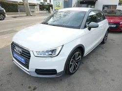 Audi a1 1,0 tfsi 95 cv ultra style 3 portes couleur blanc 02/2016