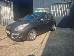 Renault scenic privilege 1.5 dci 106 cv
