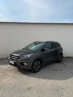 KUGA 1.5 Ecoblue 120 ST-LINE 120 cv BVA