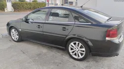 Opel Vectra GTS 1.9 CDTI